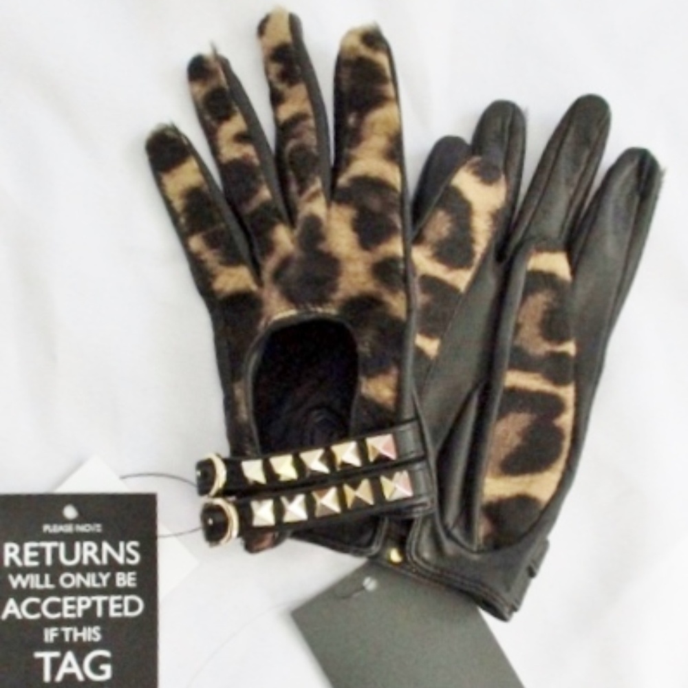 SOLD NEW NWT VALENTINO GARAVANI LEOPARD Silk Glove - Picture 2 of 4
